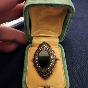 Vintage-Inspired Black and Silver Women's Ring